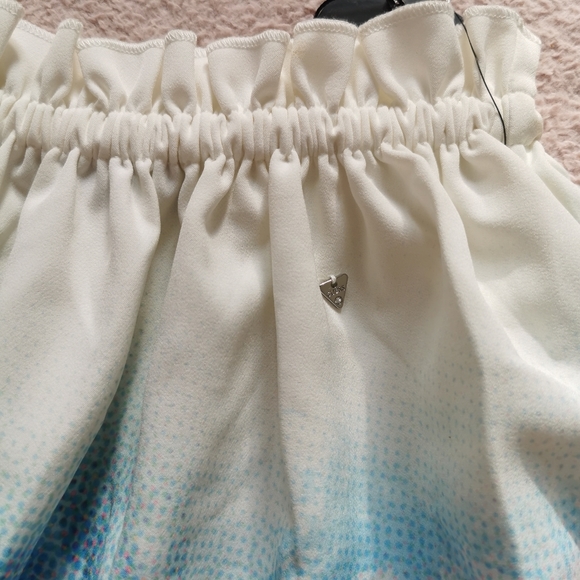 2/25 Guess girl's  skirt - Picture 4 of 8